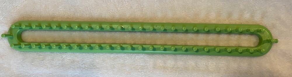 Green Knifty Knitter Long Loom - 18 inch loom